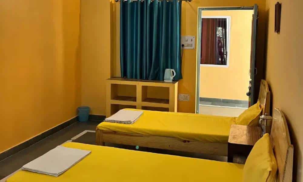 Anand Prakash Yoga Ashram Room.